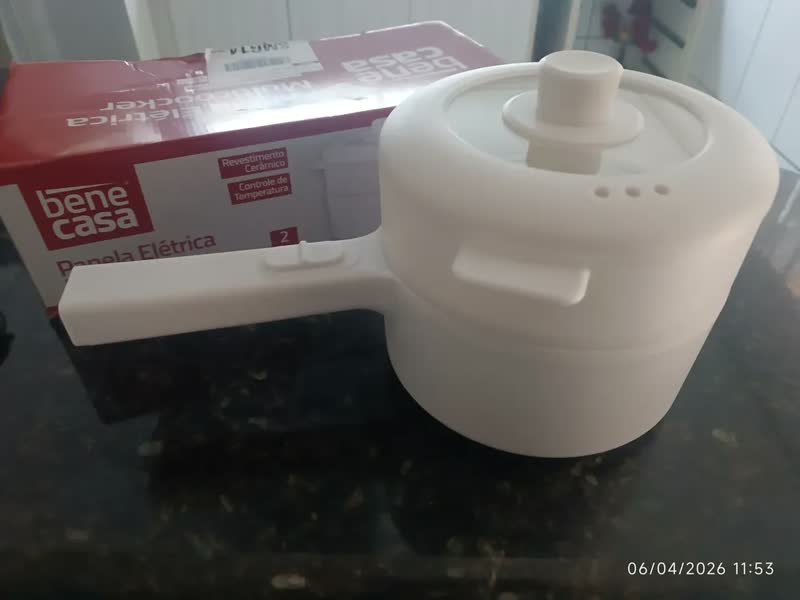 foto de Panela Elétrica Multicooker Benecasa 2L 700W Antiaderente Tampa Vidro Branca