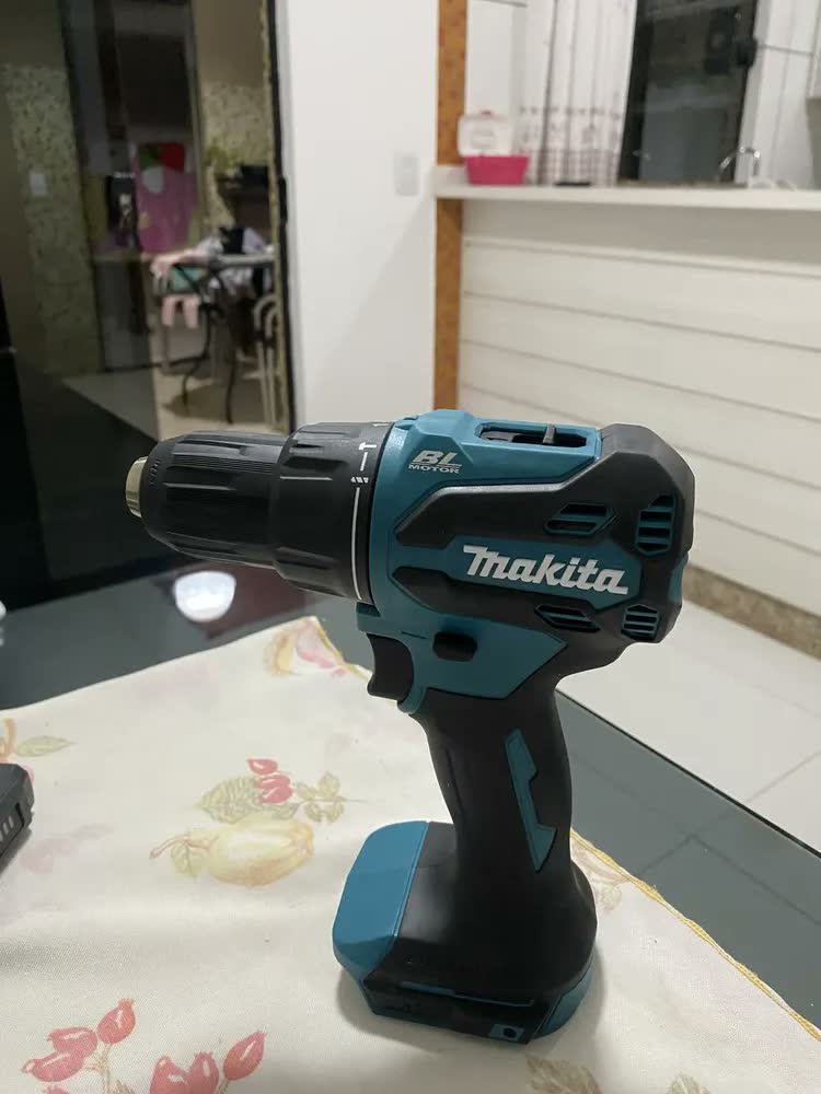 foto de Furadeira Parafusadeira Makita Dhp490z S/bat. S/carr. Cor Azul-petróleo