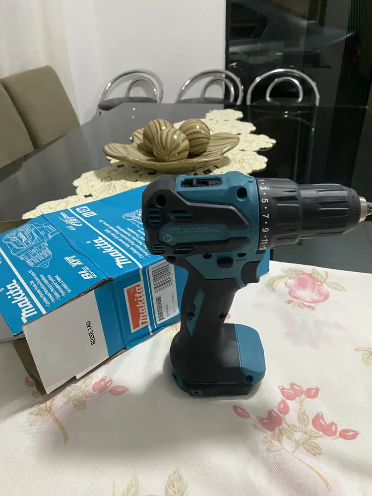 foto de Furadeira Parafusadeira Makita Dhp490z S/bat. S/carr. Cor Azul-petróleo