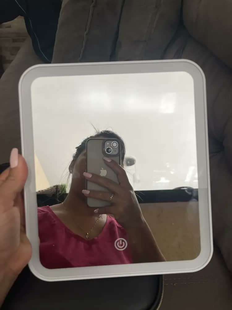 foto de Bolsa Cosméticos Portátil Viagem Espelho Led Luxuoso Maleta