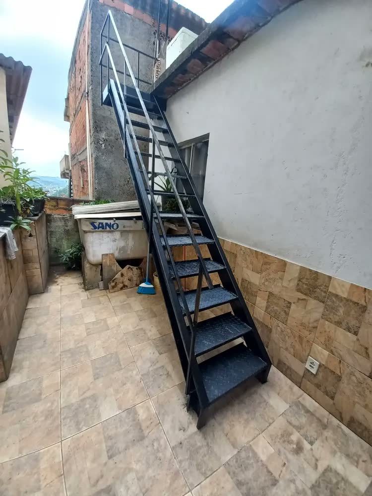 foto de Máquina Solda Inverter Touch 150 Bv Porta Eletrodo E Garra Branco/azul
