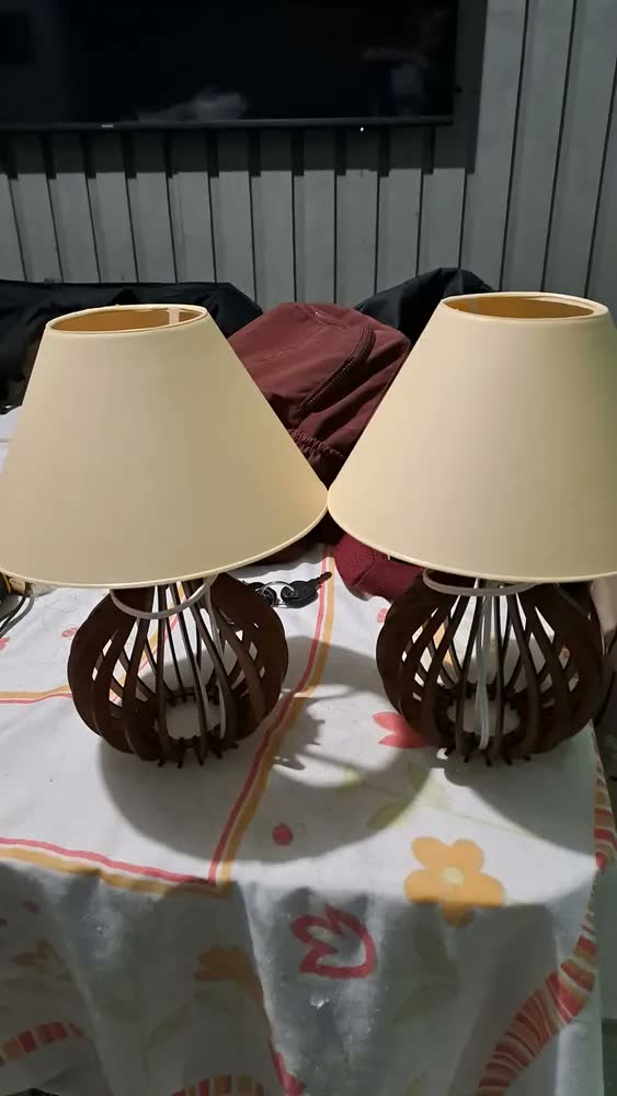 foto de 2 Kit Luminárias Abajur Decoração Quarto Enfeite Criado Mudo
