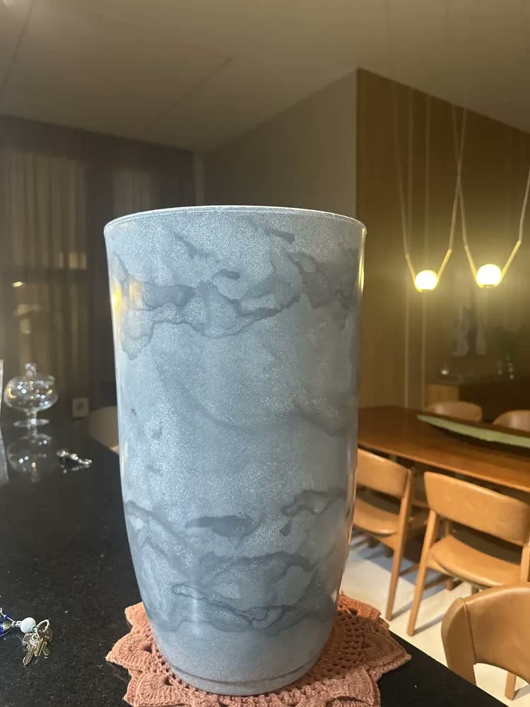 foto de Vaso Para Planta Cone Decorativo Polietileno Com Prato 48x29
