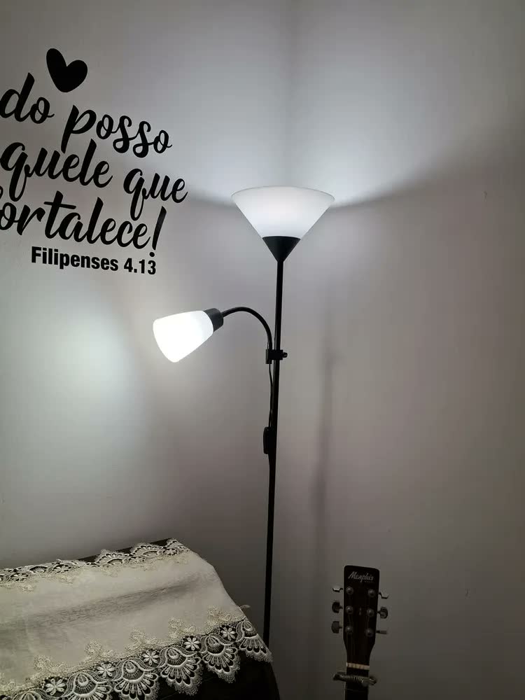 foto de Abajur De Chão Poste Dupla Luminaria De Chao Luminaria Piso