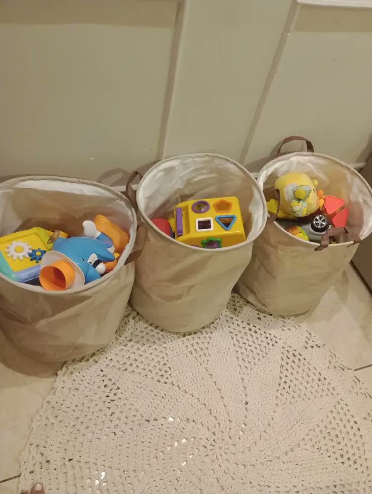 foto de Cesto Organizador De Tecido Tipo Linho Dobrável Redondo Cinza Brinquedos Roupa Suja