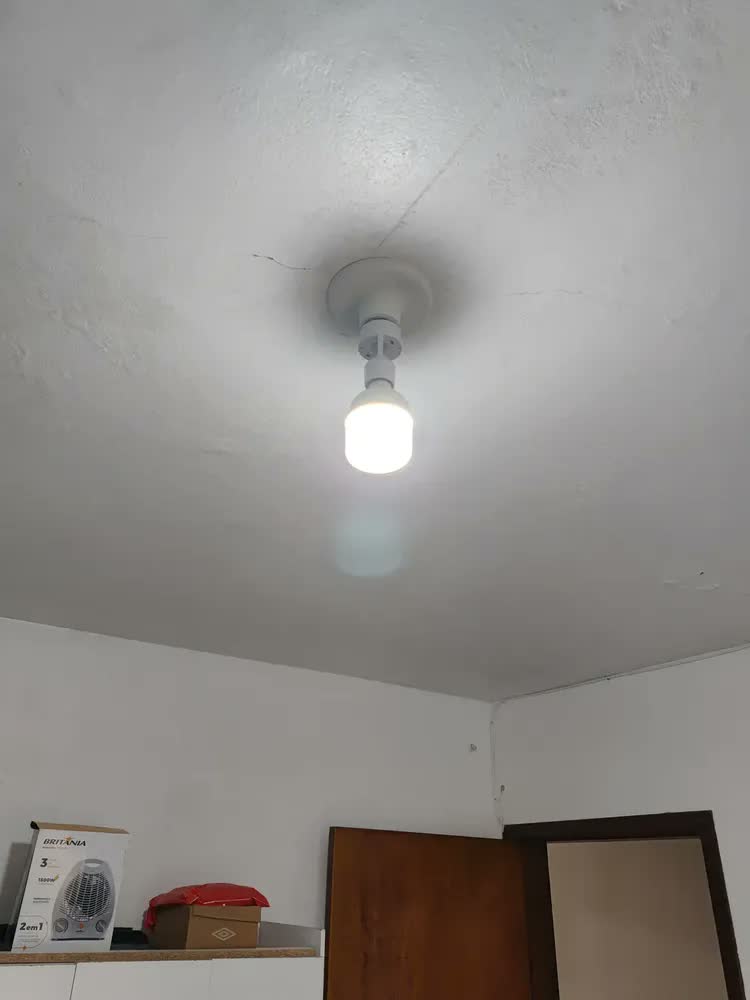 foto de Kit 2 Sensor De Presença Iluminação Lâmpada Soquete E27 Gotwire? Sensor Inteligente Detector De Movimento Com Fotocélula Infravermelho Bivolt Acende E Desliga Automático Cor Branco