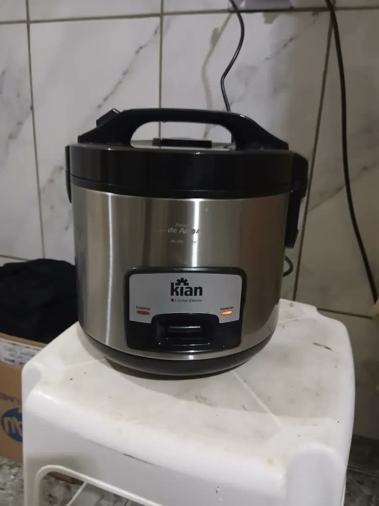foto de Panela Elétrica De Arroz 5 Xícaras Inox Pa-100 - Kian