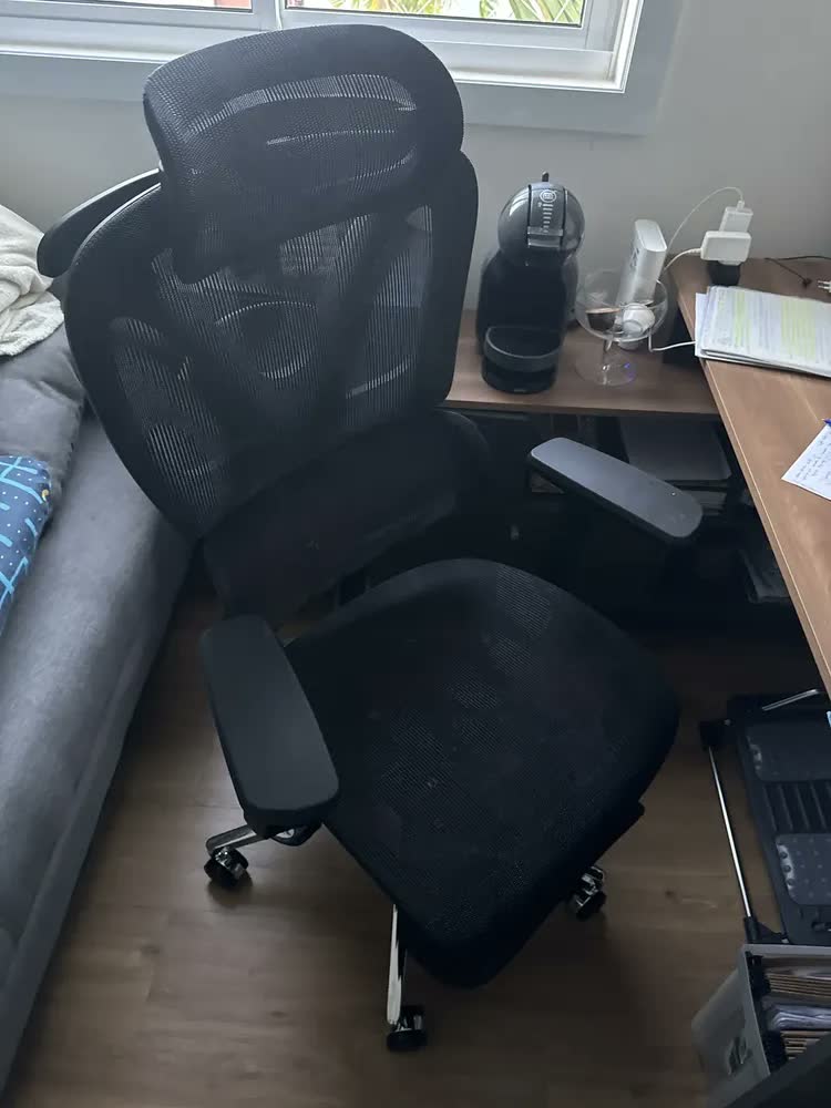foto de Cadeira De Escritorio Presidente Ergonômica nr17 Levitus Marqs Home Suporte Lombar 3D Apoio Para Pés Retrátil Encosto Braço Ajustável 200kg Resistente Malha Respirável Mesh Premium Preto