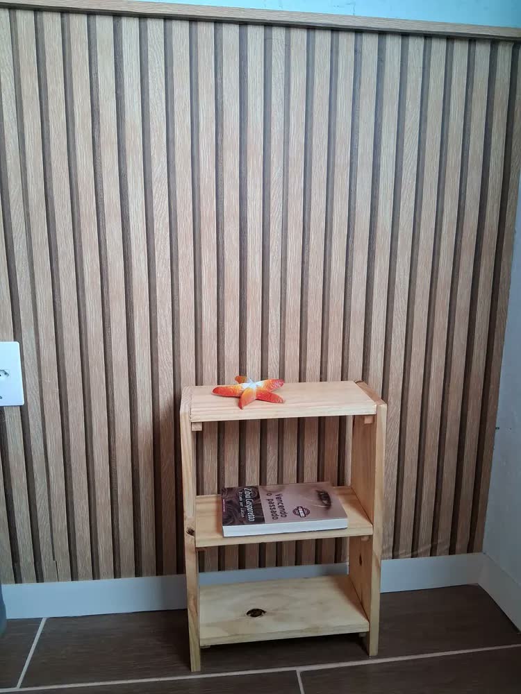 foto de Mesa de Cabeceira Retro Madeira Pinus Nicho Quarto Natural ACB Torneados