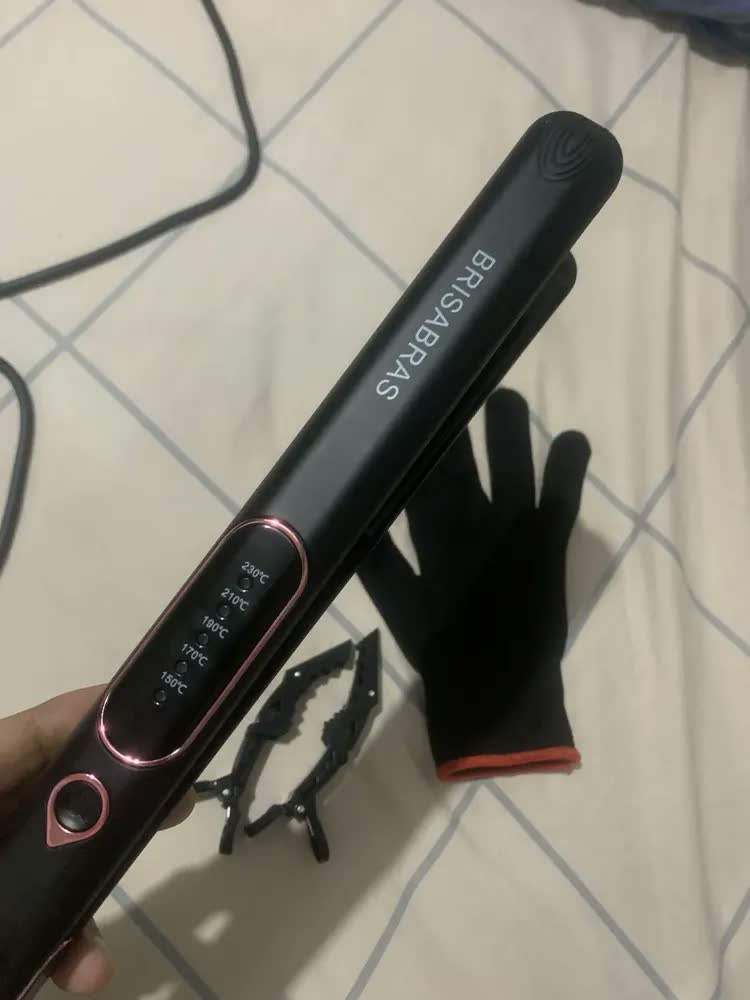 foto de Prancha Chapinha Profissional Bivolt 230°C Íons Negativos Revestimento Cerâmico