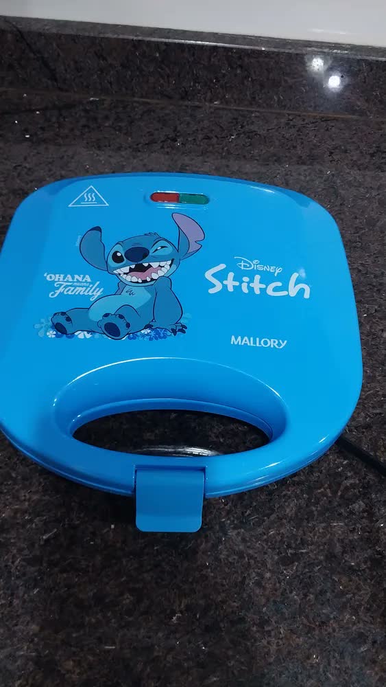 foto de Sanduicheira Elétrica Mallory Stitch – Placas com Design Exclusivo, Superfície Antiaderente