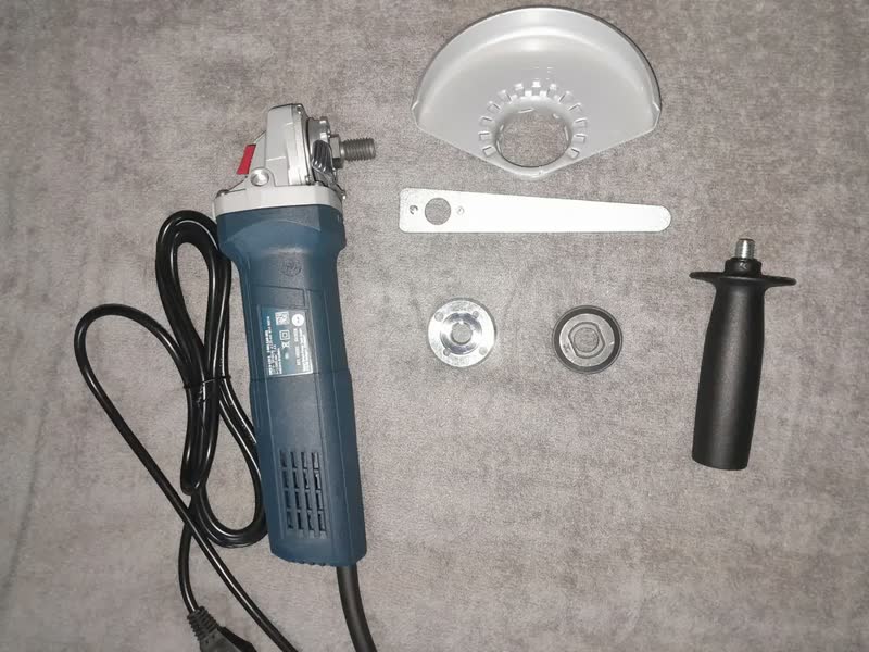 foto de Esmerilhadeira Gws 9-125 S Bosch 900w Controle Velocidade