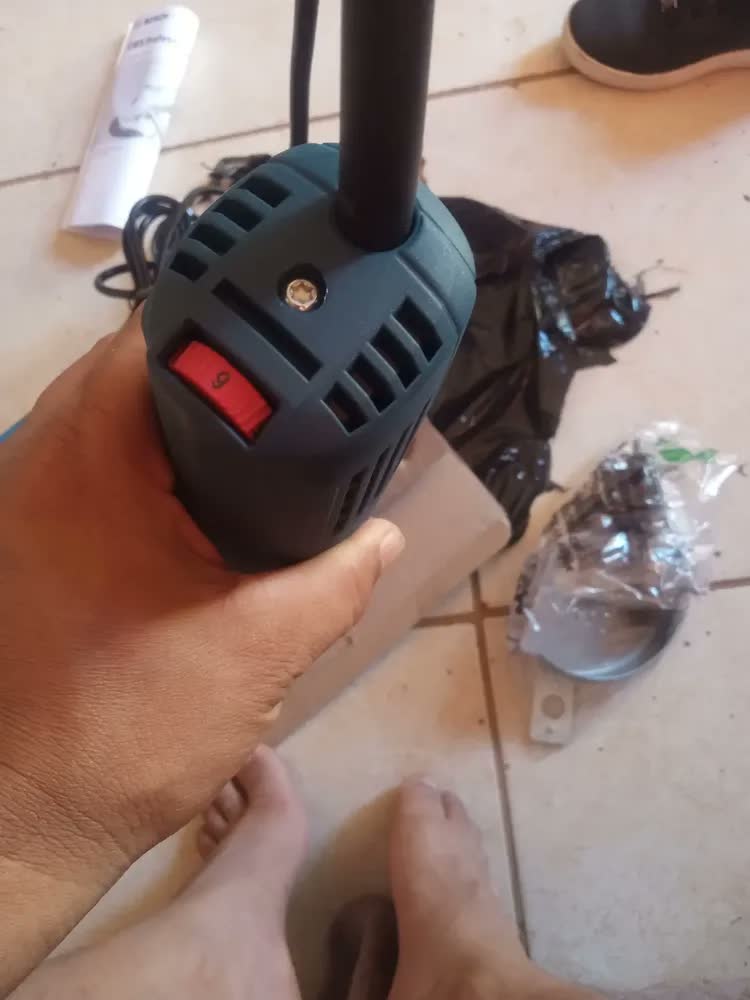 foto de Esmerilhadeira Gws 9-125 S Bosch 900w Controle Velocidade