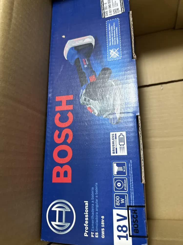 foto de Esmerilhadeira Bosch 2 Baterias 18v Gws 18v-8 Brushless Biv Cor Azul