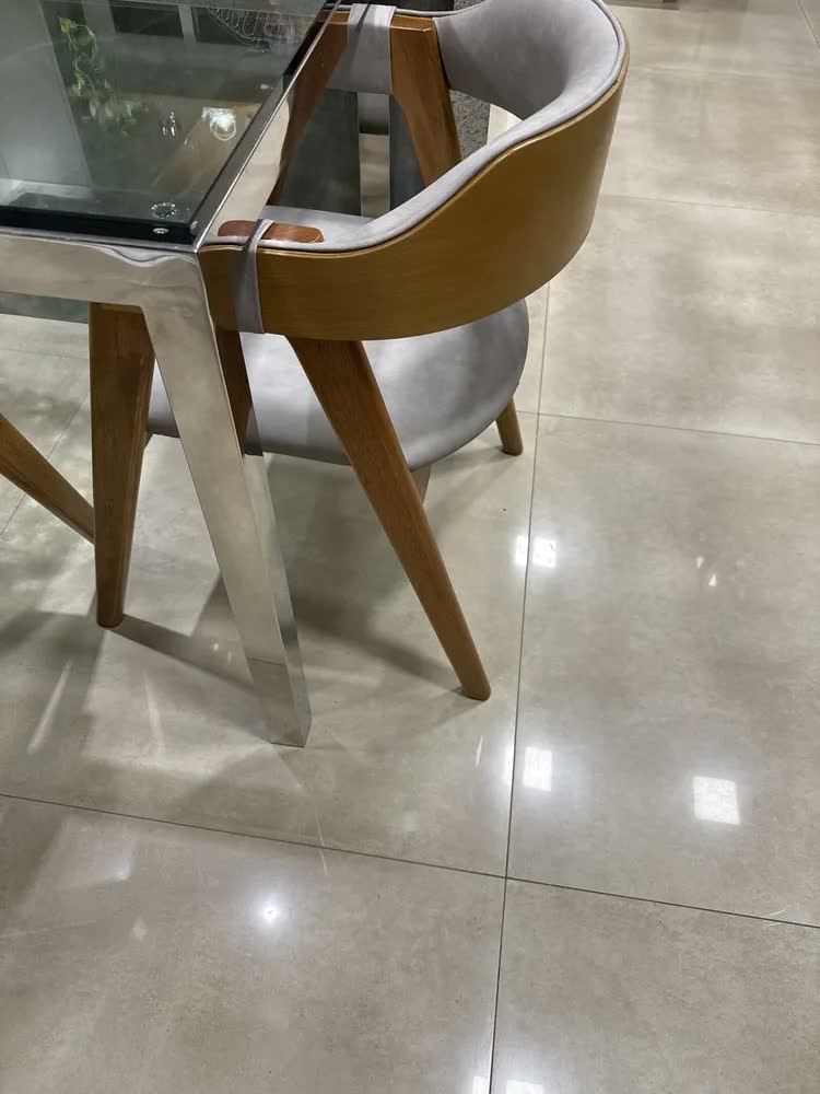 foto de Cadeira De Jantar Estofada Poltrona Escritorio Mesa Madeira