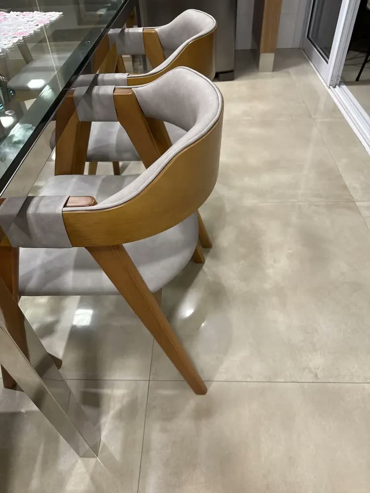 foto de Cadeira De Jantar Estofada Poltrona Escritorio Mesa Madeira