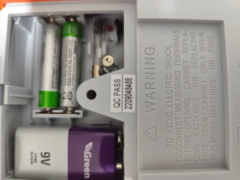 foto de Multiteste Analógico Ma-70b C/ 200 Mega Ohms De Resistencia
