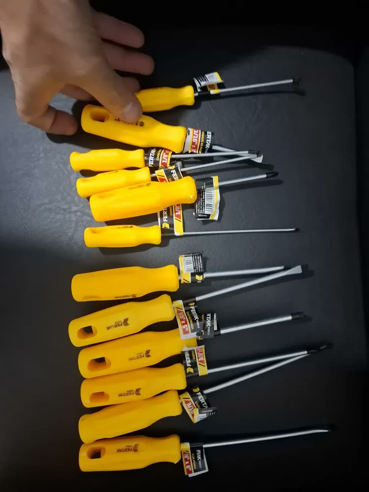 foto de Kit Jogo 12 Chaves De Fenda Phillips Profissional Imantado