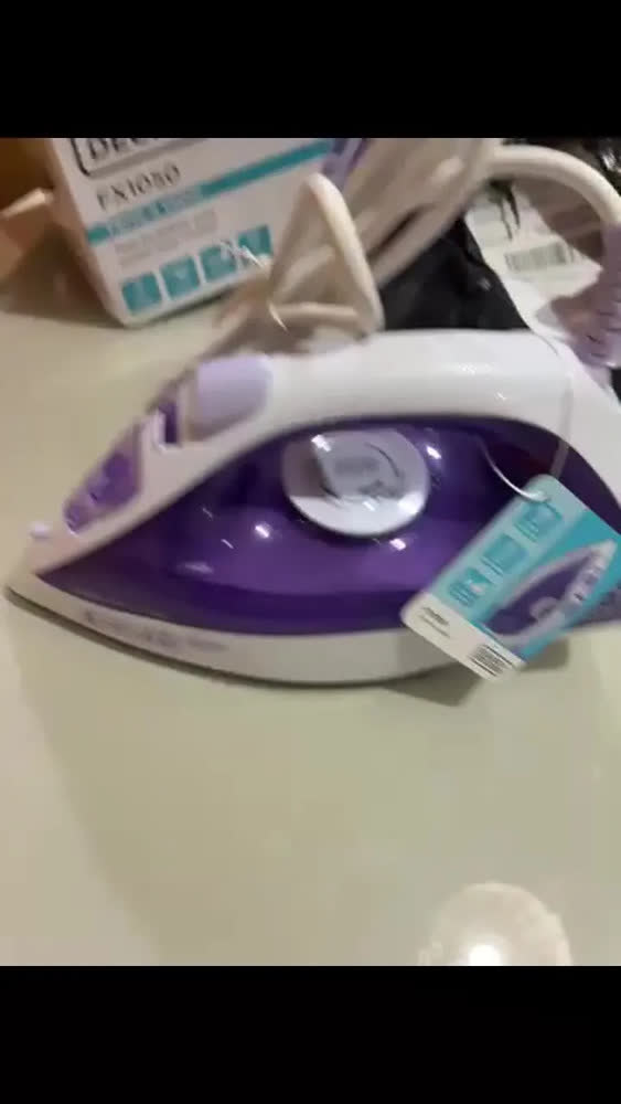 foto de Ferro De Passar À Seco Ou À Vapor Black&decker Fx1050 1200w