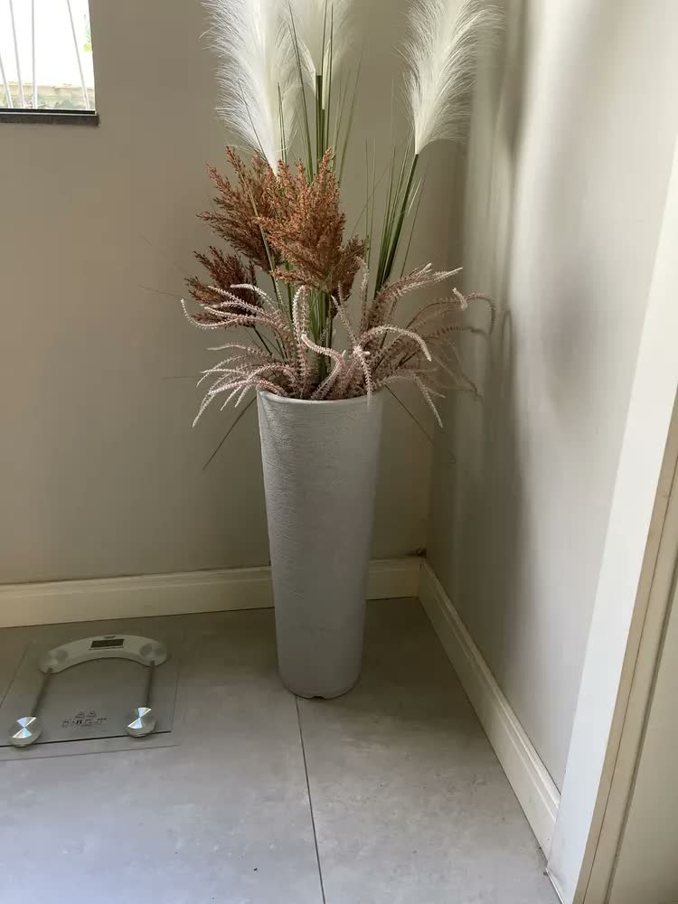 foto de Vaso Alto Para Plantas Texturizado Decoração Moderna Casa