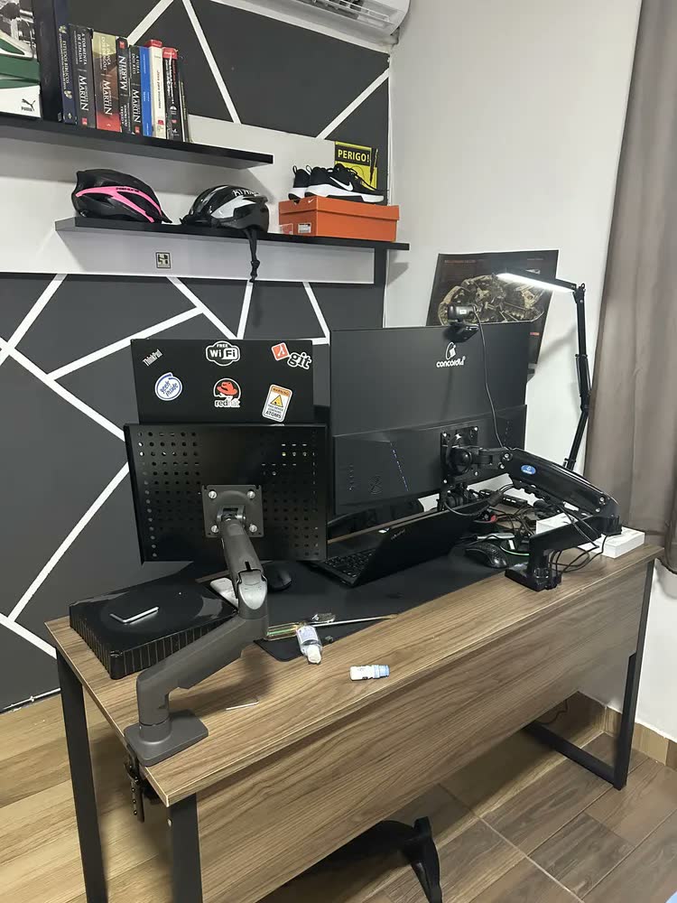 foto de Kit Suporte Notebook Articulado Pistão a Gás F80N + Bandeja 13-18
