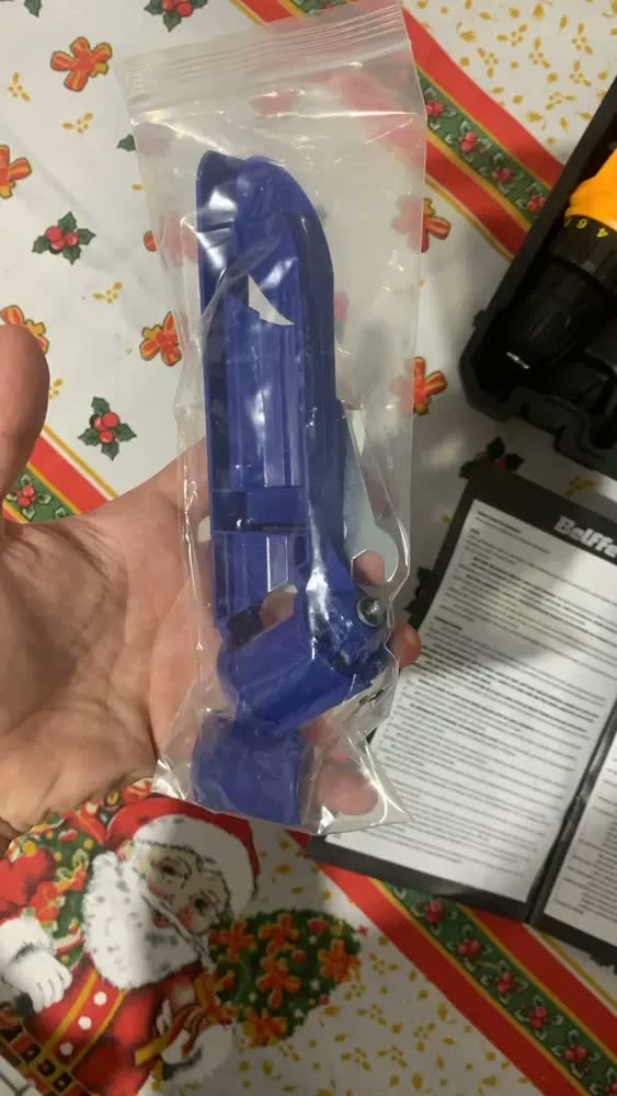 foto de Parafusadeira Furadeira a Bateria 12V Belffe Com Kit de 26 Peças e Maleta Amarela