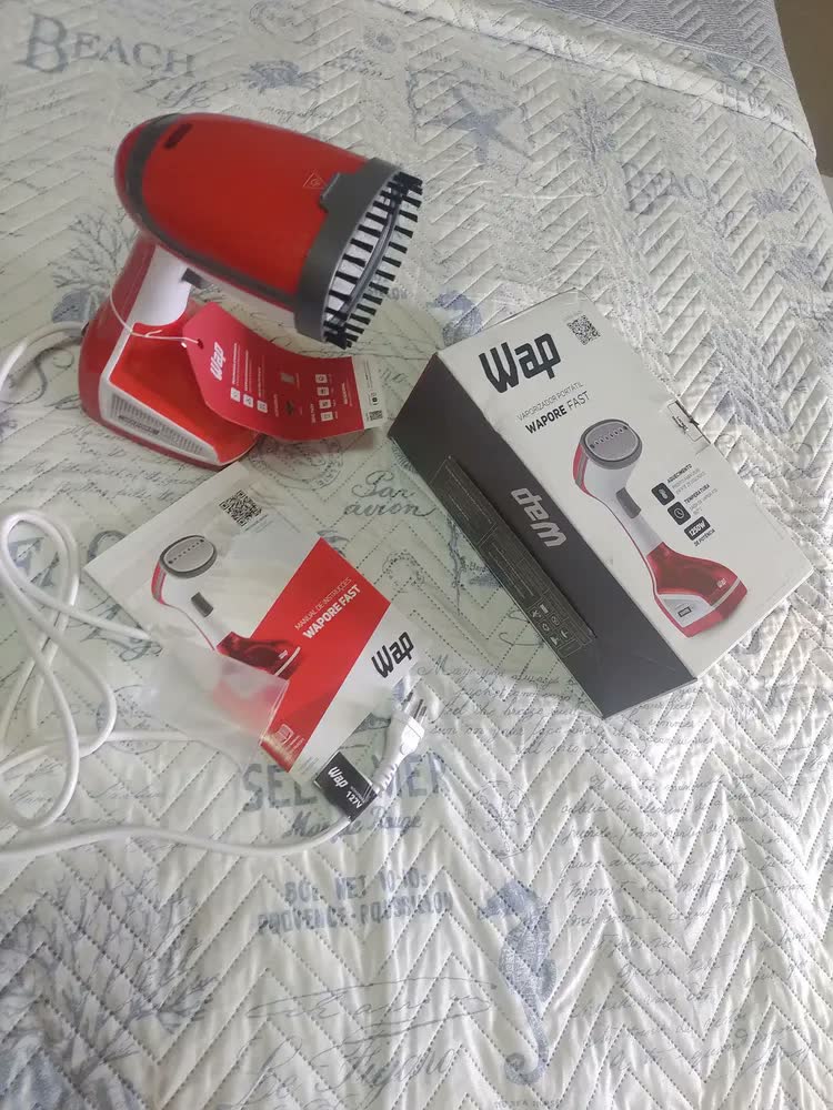foto de Vaporizador Portátil de Roupas e Tecidos Wap Wapore Fast 1250 Com Vapor Quente