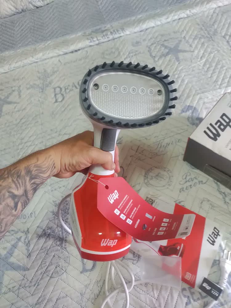 foto de Vaporizador Portátil de Roupas e Tecidos Wap Wapore Fast 1250 Com Vapor Quente