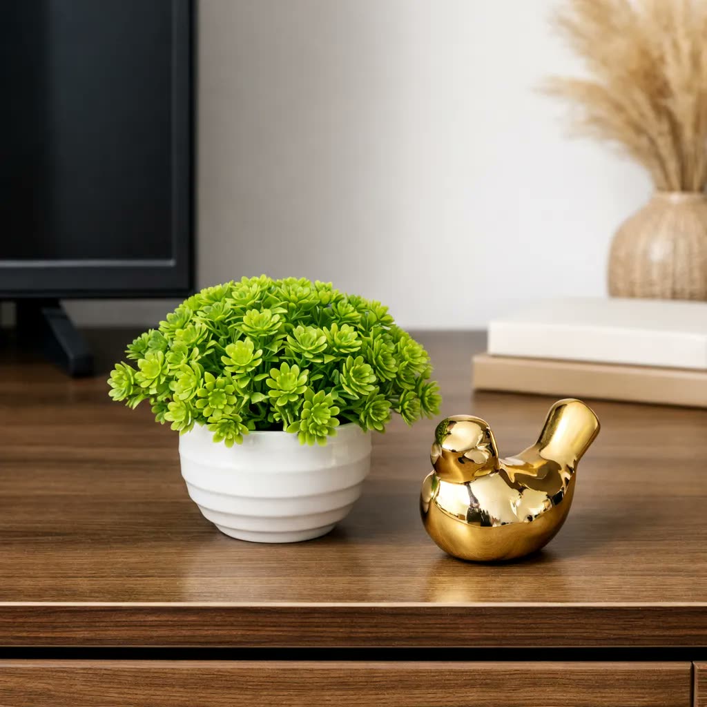 foto de Kit Decorativo Passarinho Porcelana E Vasinho Planta