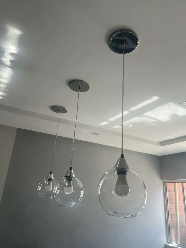 foto de Lustre Pendente De Vidro Cupula Cores De Base Moderno Estrutura Dourado
