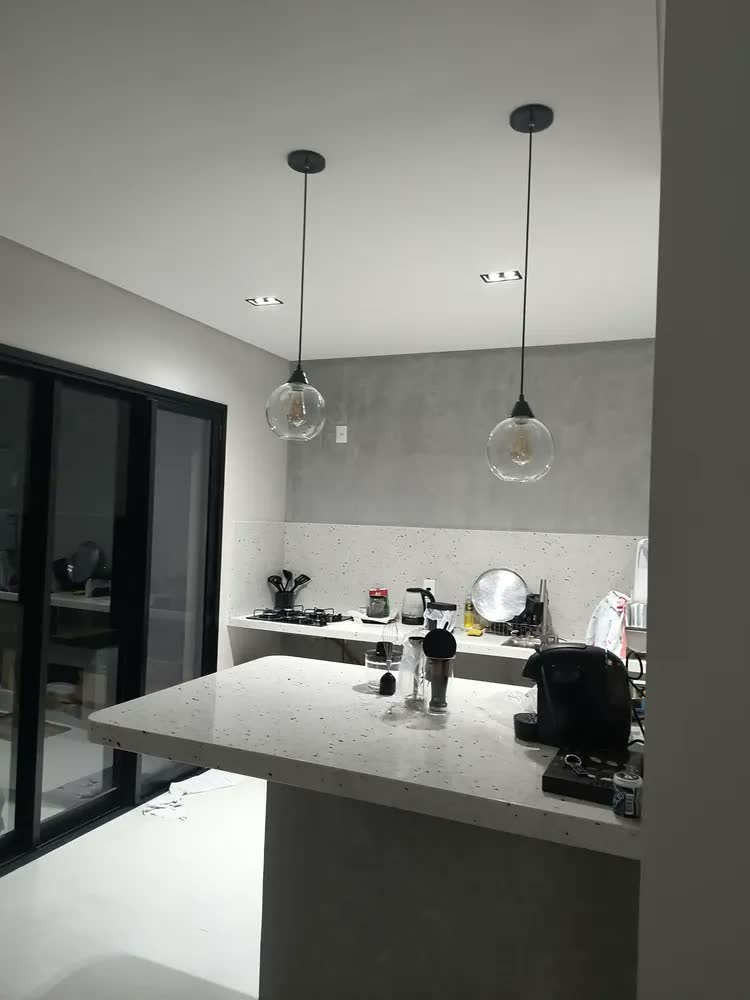 foto de Lustre Pendente De Vidro Cupula Cores De Base Moderno Estrutura Dourado