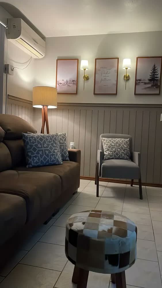 foto de Quadro Decorativo Trio Sala Jesus Pastor Senhor Com Vidro