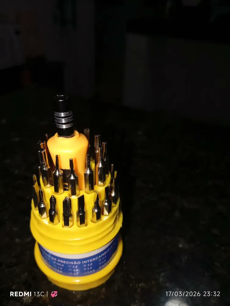 foto de Kit Jogo Ferramentas 31 Peças Chaves Fenda Philips Torx Allen Estrela Precisão Cabo Emborrachado Imantado Estojo Organizador Reparos Eletrônicos Manutenção Celular Notebook