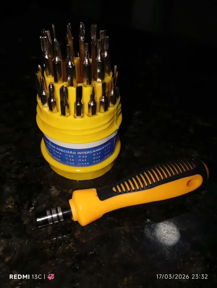 foto de Kit Jogo Ferramentas 31 Peças Chaves Fenda Philips Torx Allen Estrela Precisão Cabo Emborrachado Imantado Estojo Organizador Reparos Eletrônicos Manutenção Celular Notebook