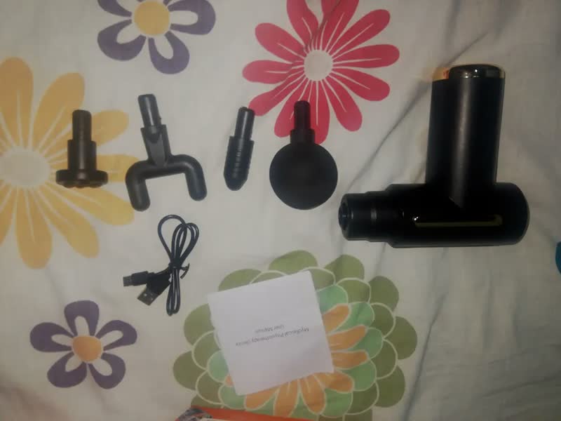 foto de Massageador Pistola Elétrica Profissional Muscular Portátil Aparelho Fisioterapia Corporal, 6 Velocidades 4 Cabeças De Massagem - Micgeek