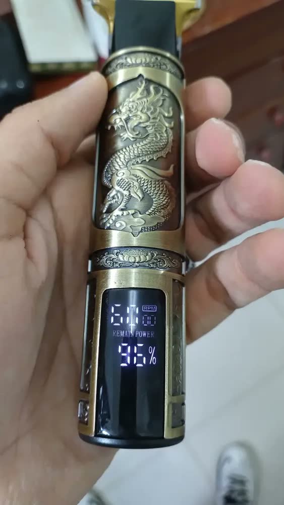 foto de Maquina De Cortar Cabelo Barbear Sem Fio Maquininha Dragão Elétrica Aparador De Pelos Acabamento Depilador 4 Pentes Intimo Masculino Motor Recarregável Usb Tipo C Dourado Nixzen
