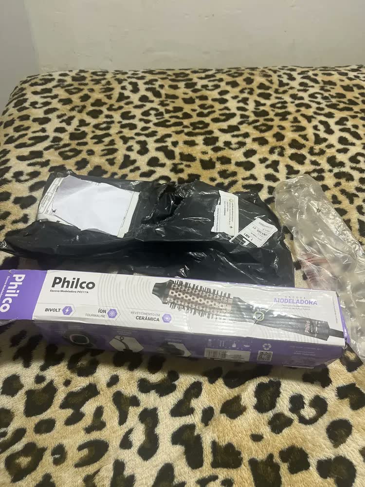 foto de Escova modeladora philco pec17a Revestimento cerâmica bivolt Preto