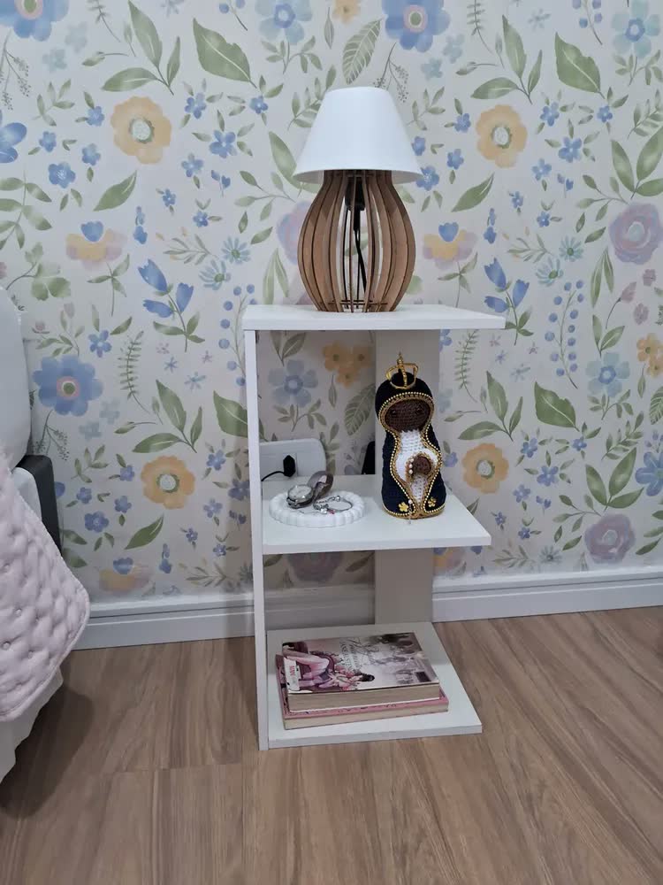 foto de Mesa Cabeceira Criado Mudo Branco MDP Moderno Com Prateleiras Deltre