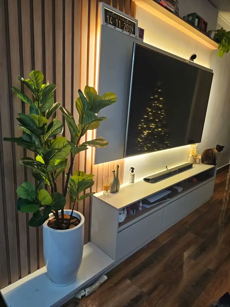 foto de Vaso Grande Polietileno Plantas Marmorizado Jardim Varanda