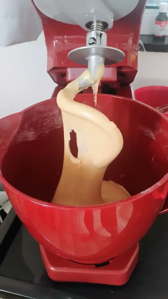 foto de Batedeira Planetária Philco Pbp90b Profissional Vermelho N/a