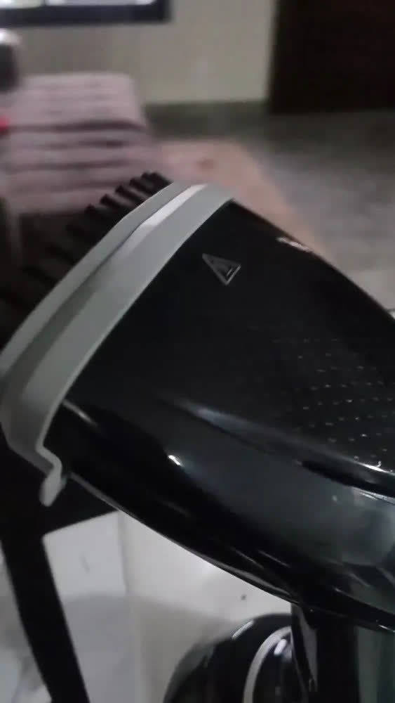 foto de Vaporizador de Roupas Profissional 1200W Coibeu Preto Passadeira a Seco e Vapor