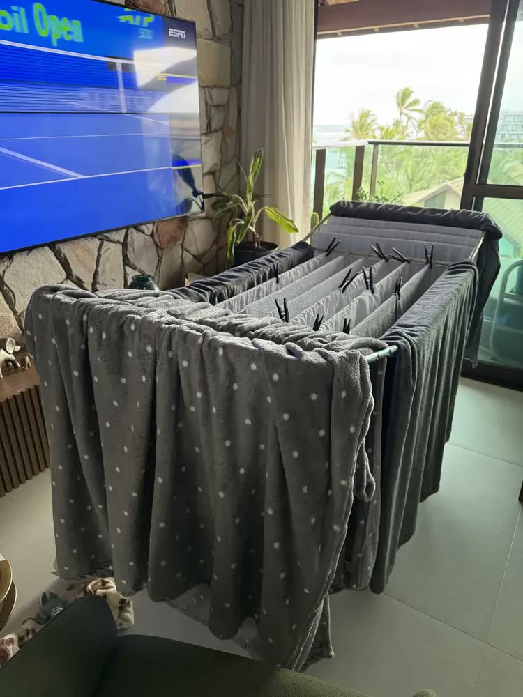 foto de Varal De Chao Roupa Grande Ordez Big Gigante 174cm 100% Aluminio Com Abas Cor Alumínio/azul