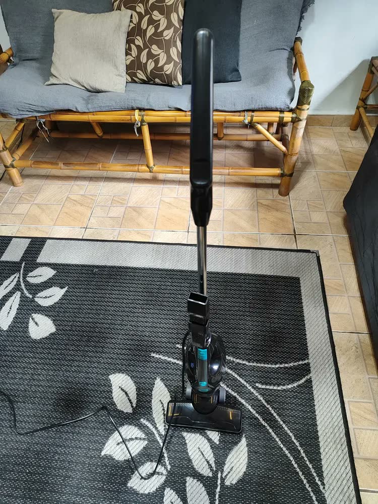 foto de Aspirador de Pó Vertical Midea, 1350W, 2 em 1, cabo de 5M, Preto e Azul