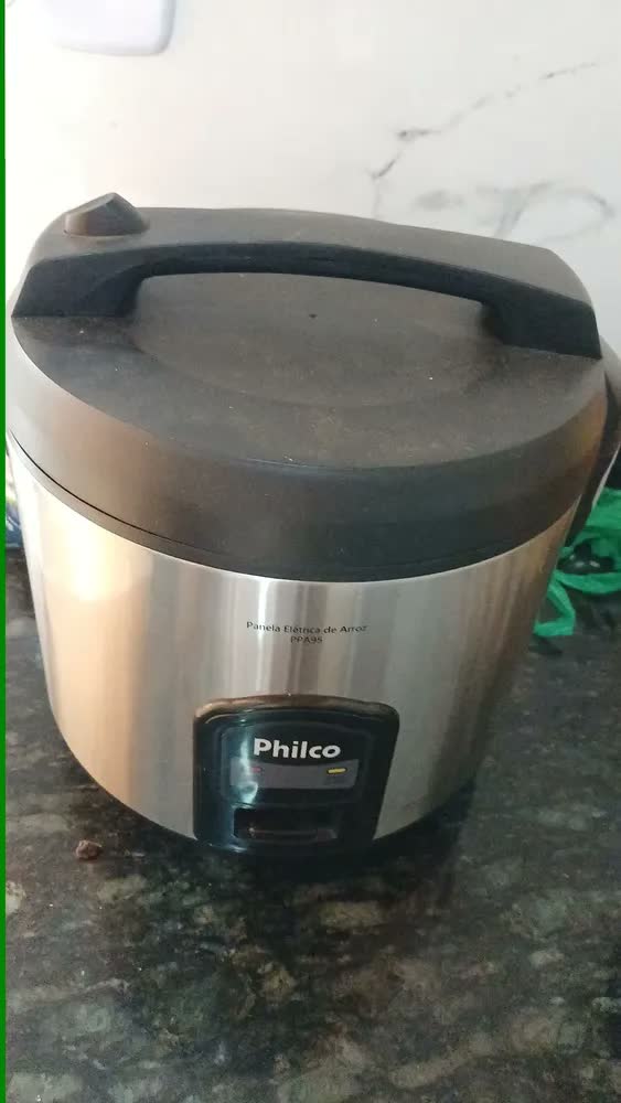 foto de Panela Arroz Elétrica Philco Ppa95 5l 12 Xícaras 900w