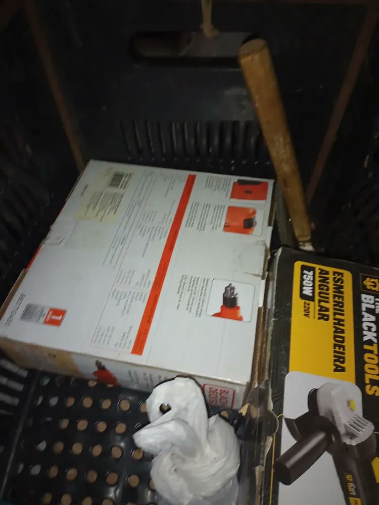 foto de Furadeira Impacto 10mm 450w Black Decker Bed710450 Laranja