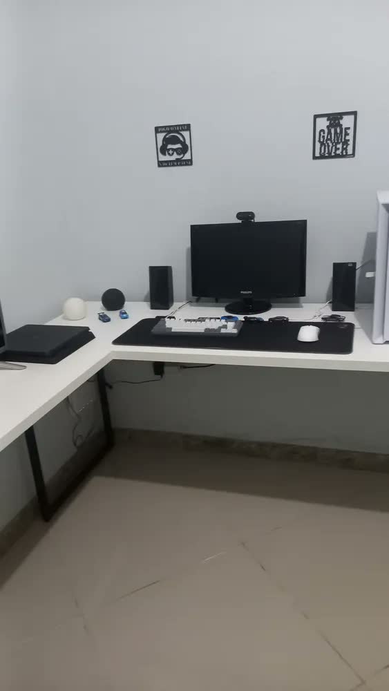 foto de Mesa De Escritório Escrivaninha Em L 190x70 3 Gav Netmobil Cor Bege