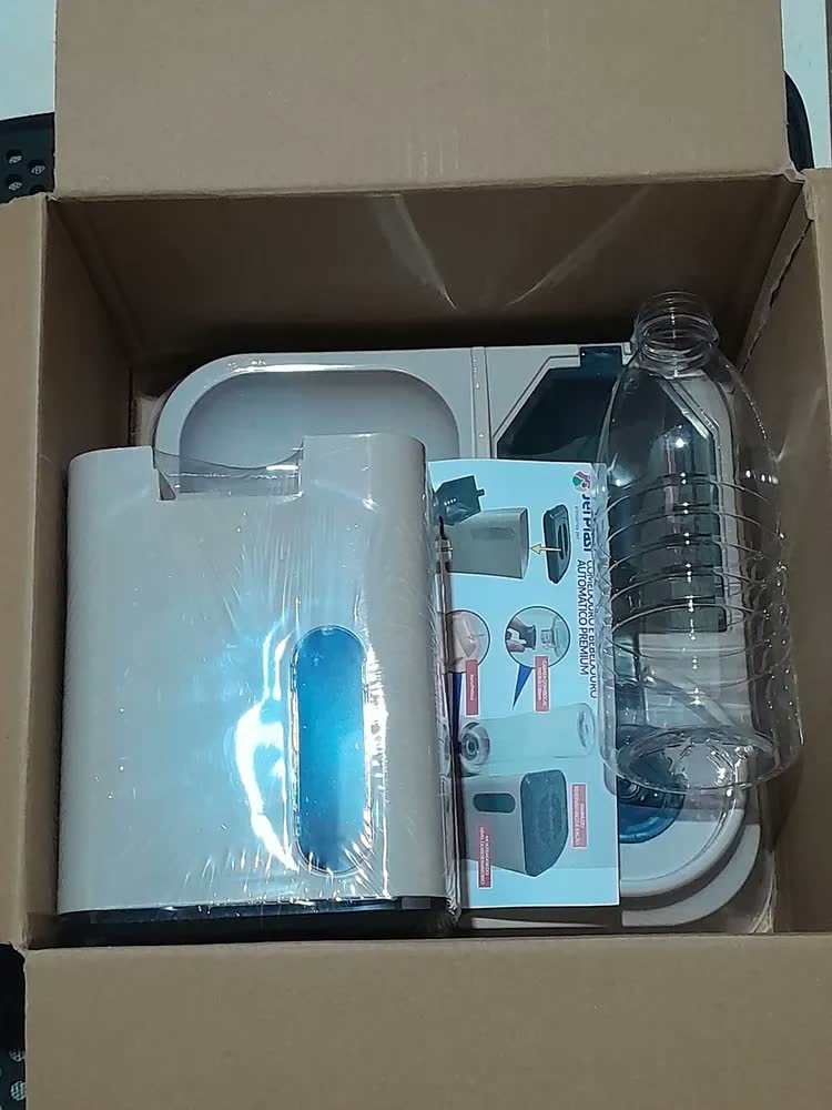foto de Comedouro E Bebedouro Automático Inteligente Alimentador