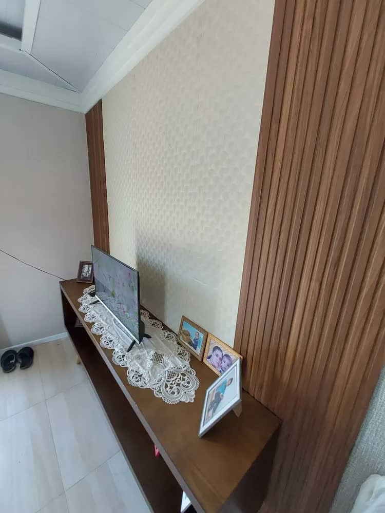 foto de Painel Ripado Modaza Wpc Imbuia 16,7 X 285 Cm