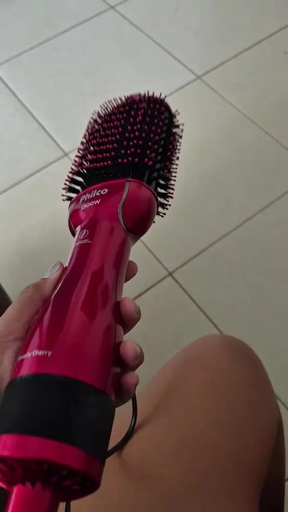 foto de Escova Alisadora Philco Pec13 4 Em 1 Bivolt 1300w Modeladora Cor Vermelho 127 220v