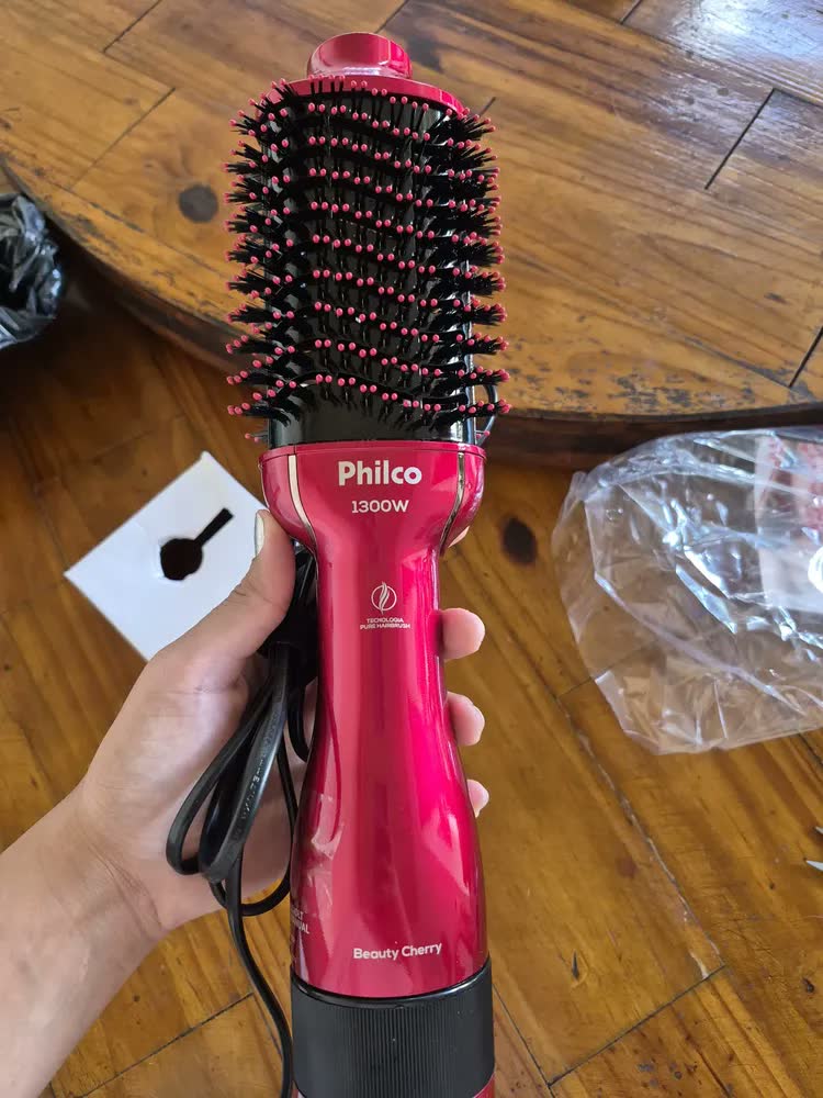 foto de Escova Alisadora Philco Pec13 4 Em 1 Bivolt 1300w Modeladora Cor Vermelho 127 220v